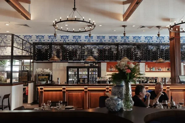 Deery's resturant - dockside marina Deery's resturant - dockside marina